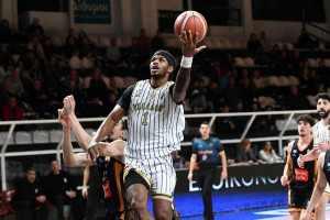 Στην παράταση ο Aπόλλων Π. 100-98 τον Προμηθέα 2014 σε ματσάρα με ένταση και διακοπή (gallery)