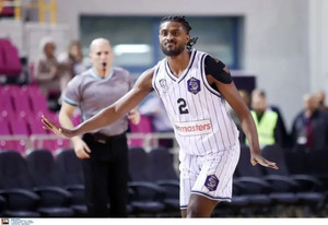 Στους "4" ο παθιασμένος ΠΑΟΚ, 84-65 την... αγνώριστη ΑΕΚ (vids)