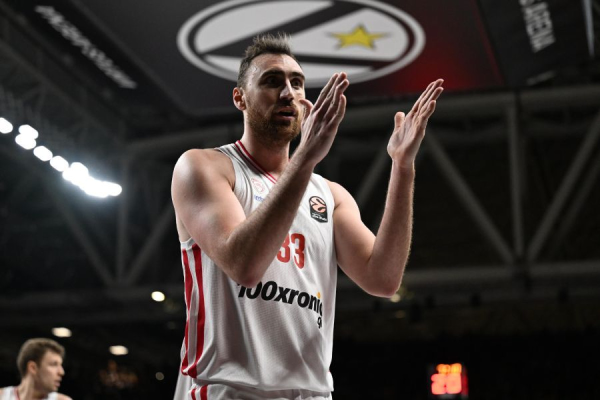 Ολυμπιακός: Χωρίς Μιλουτίνοβ και Νιλικίνα με Φενέρμπαχτσε - Η... 11άδα του Μπαρτζώκα