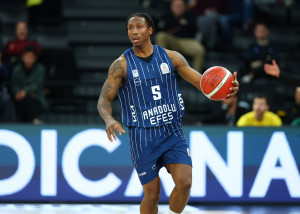 Η Εφές 93-80 τη Μερσίν στο ντεμπούτο Λι