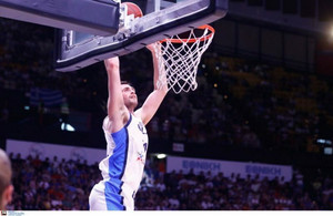 Ελλάδα-Πολωνία: Νίκη 78-73 με πολλές δοκιμές στο πρώτο τεστ (vids &amp; pics)