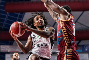 Βενέτσια-Βίρτους Μπολόνια 75-81: Επέστρεψε από το -18 και παραμένει στην κορυφή!