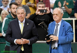 1ο Τουρνουά "Παύλος Γιαννακόπουλος": Ο Θανάσης βραβεύει τον Μιζράχι και ο Καλάθης σηκώνει το τρόπαιο! (pics)