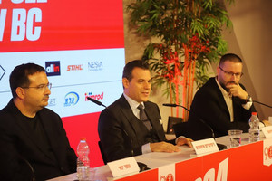 Δημήτρης Ιτούδης: Η παρουσίασή του από τη Χάποελ Τελ Αβίβ (pics)