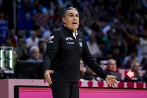 Σκαριόλο: "Φέτος η Ελλάδα έχει πιο πολλούς σουτέρ, έχουμε πλήρη εμπιστοσύνη στον Χουάντσο"