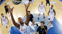 Αποθέωση για την Πρωταθλήτρια Ευρώπης Ρεάλ στο 1-0 επί της Τενερίφης (vids)