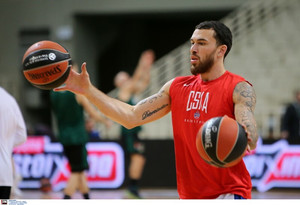 Αντίθετος στην επανέναρξη της Euroleague και ο Μάικ Τζέιμς (pics)